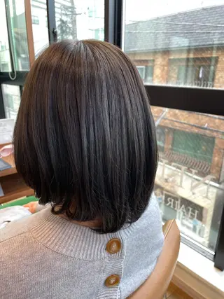 ミディアム 山本　恵 (やまもと  けい)のヘアスタイル