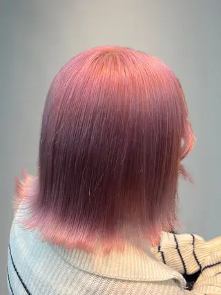 ミディアム カラー 《髪質改善 UN BLEACH》のヘアスタイル