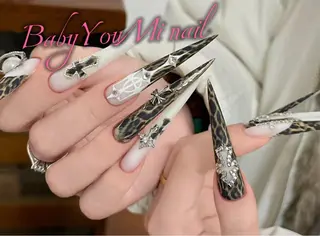 ネイル 相沢 さやかのネイルデザイン