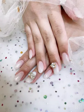 ネイル 🦋ネイルサロン ブラン🌈ゆりのネイルデザイン
