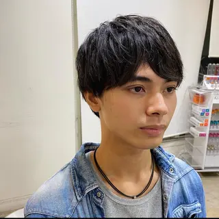 メンズ JINKIメンズ特化 メンズカットパーマのヘアスタイル