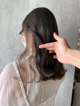 セミロング カラー ヘアアレンジ 切りっぱなしボブ/ デザインカラー店長のヘアスタイル