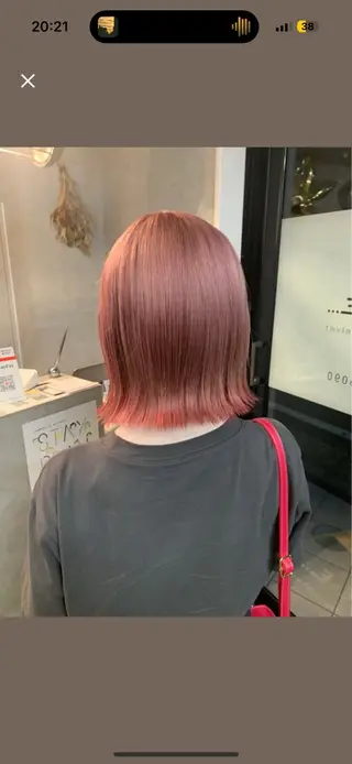 ショート カラー 博多ブリーチ× 透明感/縮毛矯正のヘアスタイル