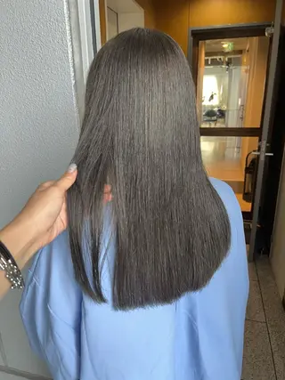 ロング カラー akane/ベージュ /オリーブ/ブラウンのヘアスタイル