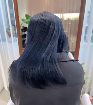 カラー 熊谷 由貴のヘアスタイル