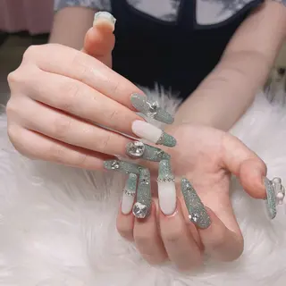 ネイル 💜MIYA nail川崎店のネイルデザイン