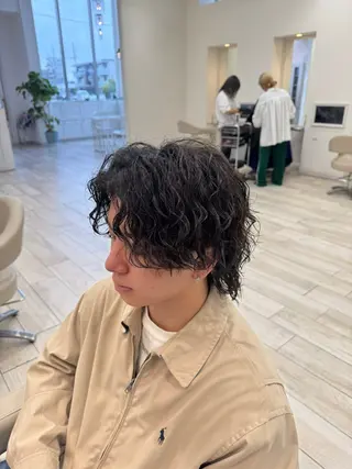 パーマ メンズ 岐阜メンズパーマ 伊藤瑠星のヘアスタイル