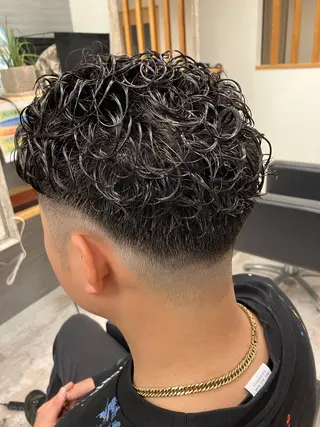 パーマ メンズ メンズ特化/パーマ/ フェードWATARUのヘアスタイル
