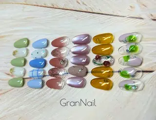 ネイル nishwaki .のネイルデザイン