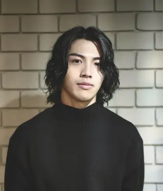 ミディアム パーマ メンズ 栄　メンズカット /田　亮樹のヘアスタイル