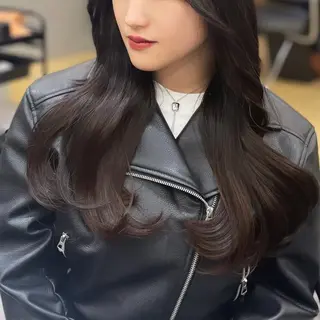 ロング Rui/透明感カラー 暖色/レイヤーカットのヘアスタイル