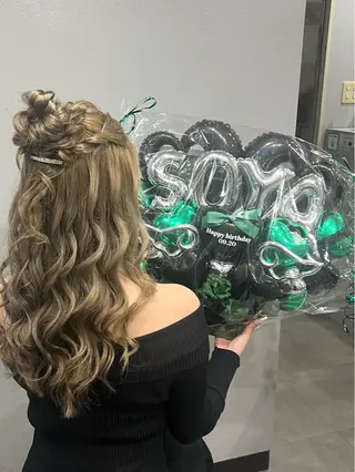 ヘアアレンジ 難波/ハイトーン 🦋AOI🦋のヘアスタイル