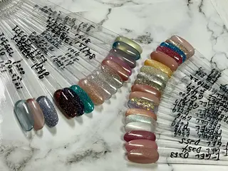 ネイル sourian所属・sourian emiのネイルデザイン