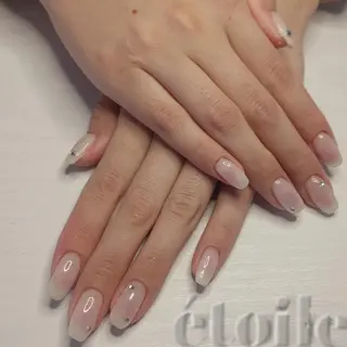 ネイル étoile(エトワール)所属・山田 可愛のネイルデザイン