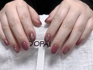 ネイル D‘OPALEサロン所属・長さ出し専門店 上野kkのネイルデザイン