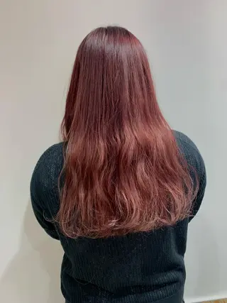 ロング カラー ヘアアレンジ 近藤千翔🩵 髪質改善Periodのエステ・リラクイメージ