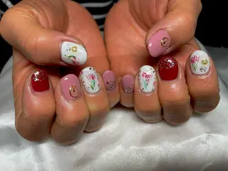 ショート ネイル Home salon Rのネイルデザイン