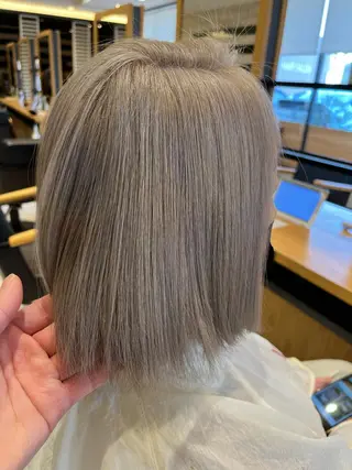 ショート カラー 名古屋／デザイン／ ブリーチ/松井亮磨のヘアスタイル