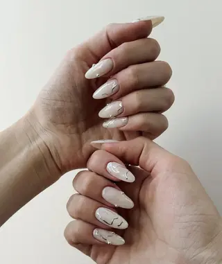 ネイル ToliyDeliy ネイルサロンのネイルデザイン