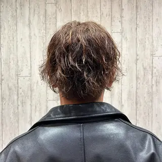 ショート パーマ メンズ ツイスパ/メンズ特化 🦋𝑺𝑶𝑵𝑬のヘアスタイル