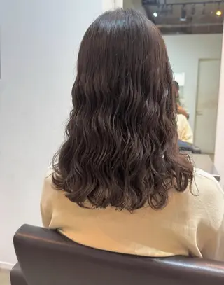 パーマ 羽田 希のヘアスタイル