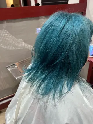 ミディアム カラー 坂本 優輝のヘアスタイル