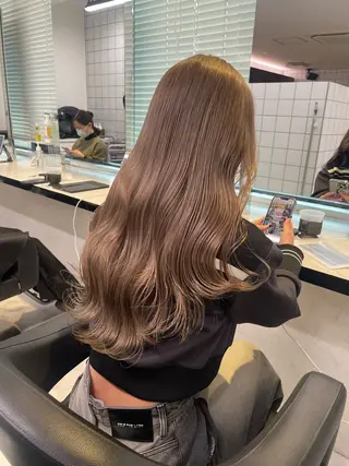 ロング カラー ヘアアレンジ ピンク・ベージュ🩰 カラー🫧とらのヘアスタイル