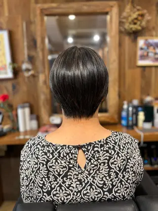 ショート 角田リサ /代々木上原のヘアスタイル