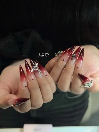 ネイル Eli Nails 新宿のネイルデザイン