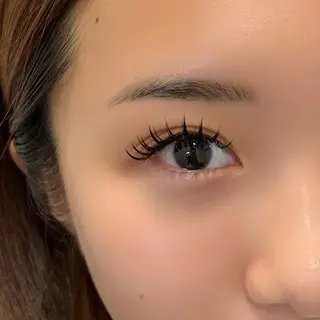 マツエク・マツパ eyenail Lilyのマツエク・マツパデザイン