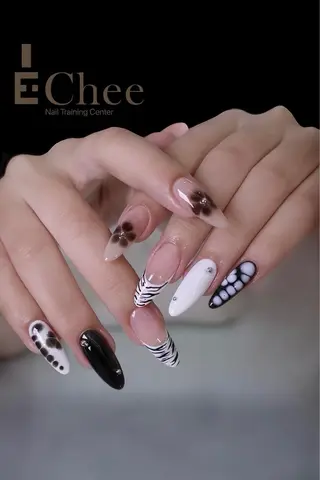 ネイル HANA 川越東口ネイルサロンのネイルデザイン