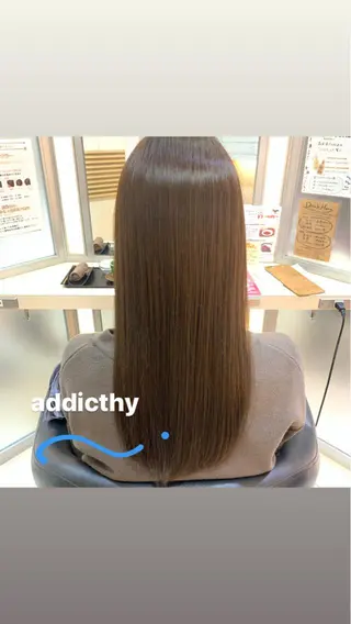 ロング カラー yuka .のヘアスタイル