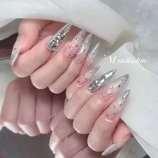 ネイル M🌷nail 長さだし専門店のネイルデザイン