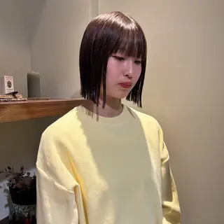 ショート グレージュ🐰透明感 カラー🫧akihoのヘアスタイル