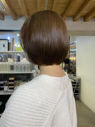 ショート ヘアアレンジ 切りっぱなしボブ/ デザインカラー店長のヘアスタイル
