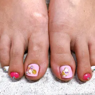 ネイル 奥園 良恵のネイルデザイン