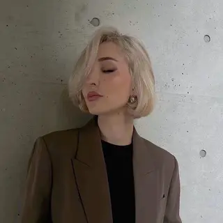 ショート uno pulir【ウノプリール】西梅田ハービスプラザ店所属・海外レイヤー/ 梅田美容室のヘアスタイル