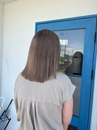 ミディアム カラー あきお / ハイトーンの達人のヘアスタイル