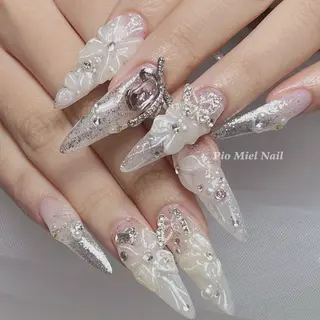 ネイル Pio Mielのネイルデザイン