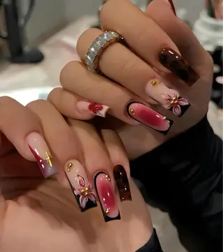 ネイル Elia Nail Salon池袋西口店所属・Eila Nail Salonのネイルデザイン