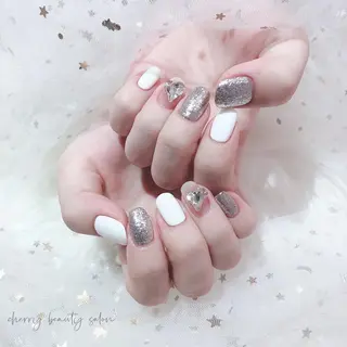 ネイル SAKURA 🍒のネイルデザイン