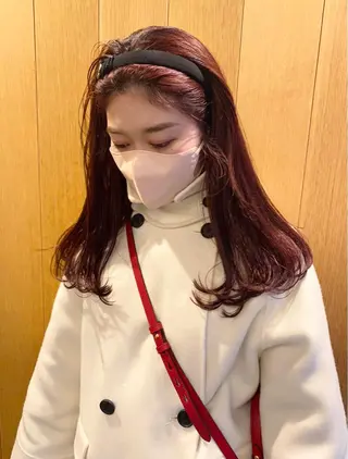 ロング カラー パーマ ヘアアレンジ 髪と音処　マトぺ所属・デザインカラー/ボブ ブリーチカラー/ユリのヘアスタイル