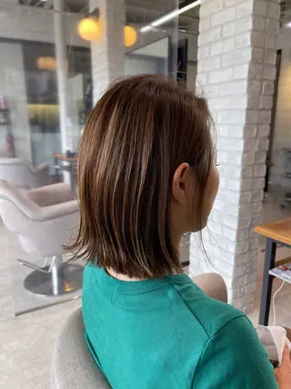 ミディアム 秋元 直人のヘアスタイル