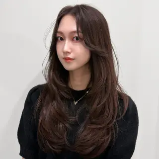 ロング 🌹ハッシュカット、 レイヤー韓国ヘア🌹のヘアスタイル