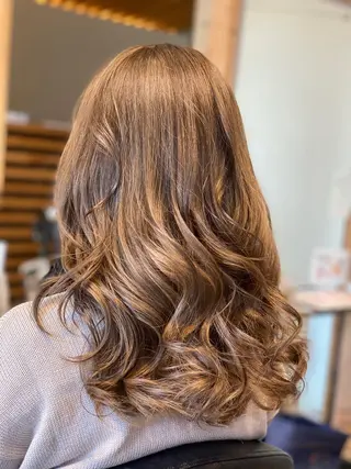 ロング カラー 関口 友行のヘアスタイル