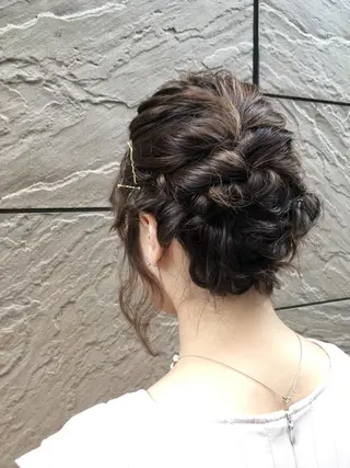 ヘアアレンジ HAREKE  33 STREET所属・清水 美里のエステ・リラクイメージ