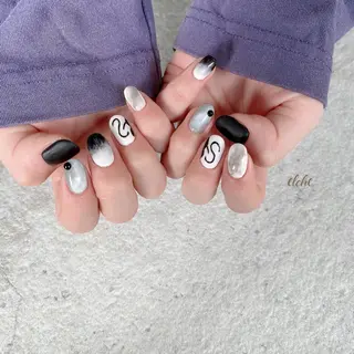 ネイル Rio 𓍼のネイルデザイン