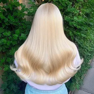 カラー corazon ブリーチのヘアスタイル