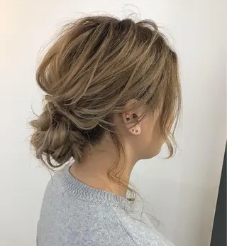 ロング ヘアアレンジ GiseL アンリのヘアスタイル