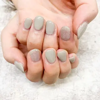 ネイル ゴテゴテ💙ワンホン リオナのネイルデザイン